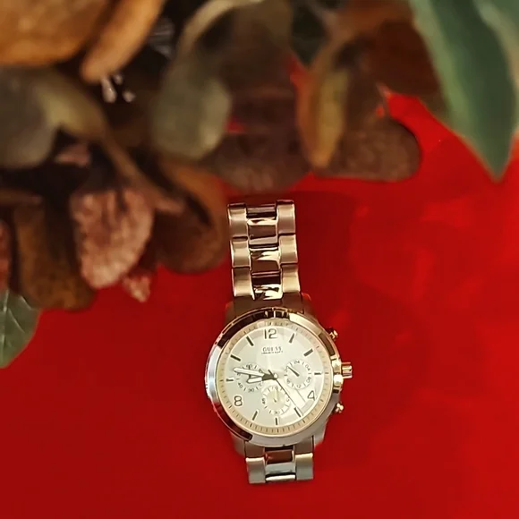 Men's Guess Watch - Picture 2 of 13